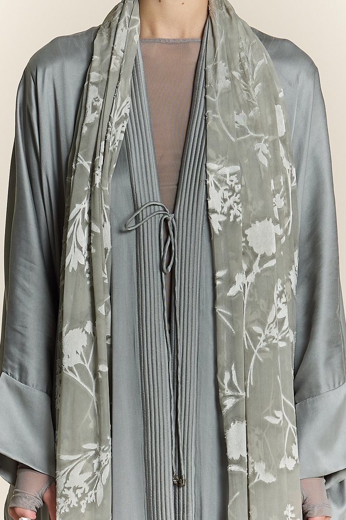 Soft Floral Grey