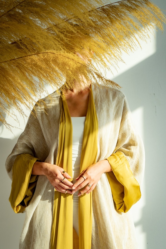 L'aube Mustard